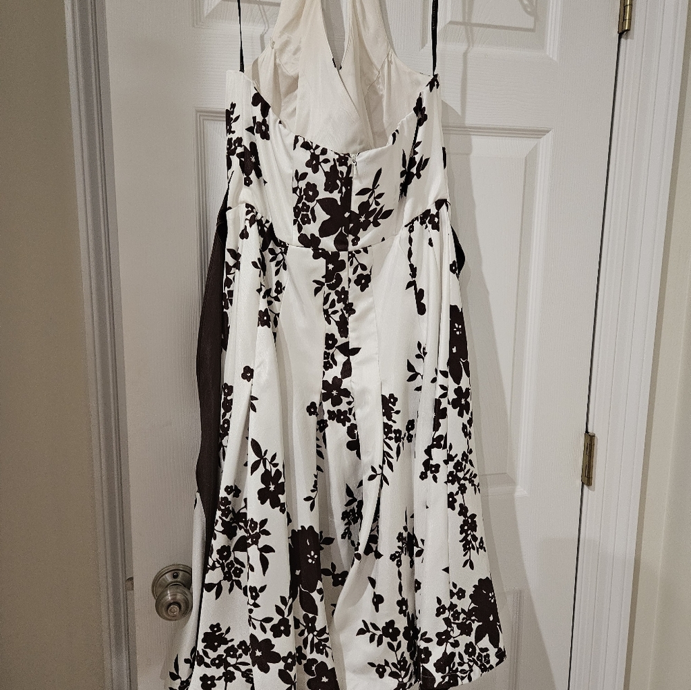 Cocktail dress - Picture 3 of 8